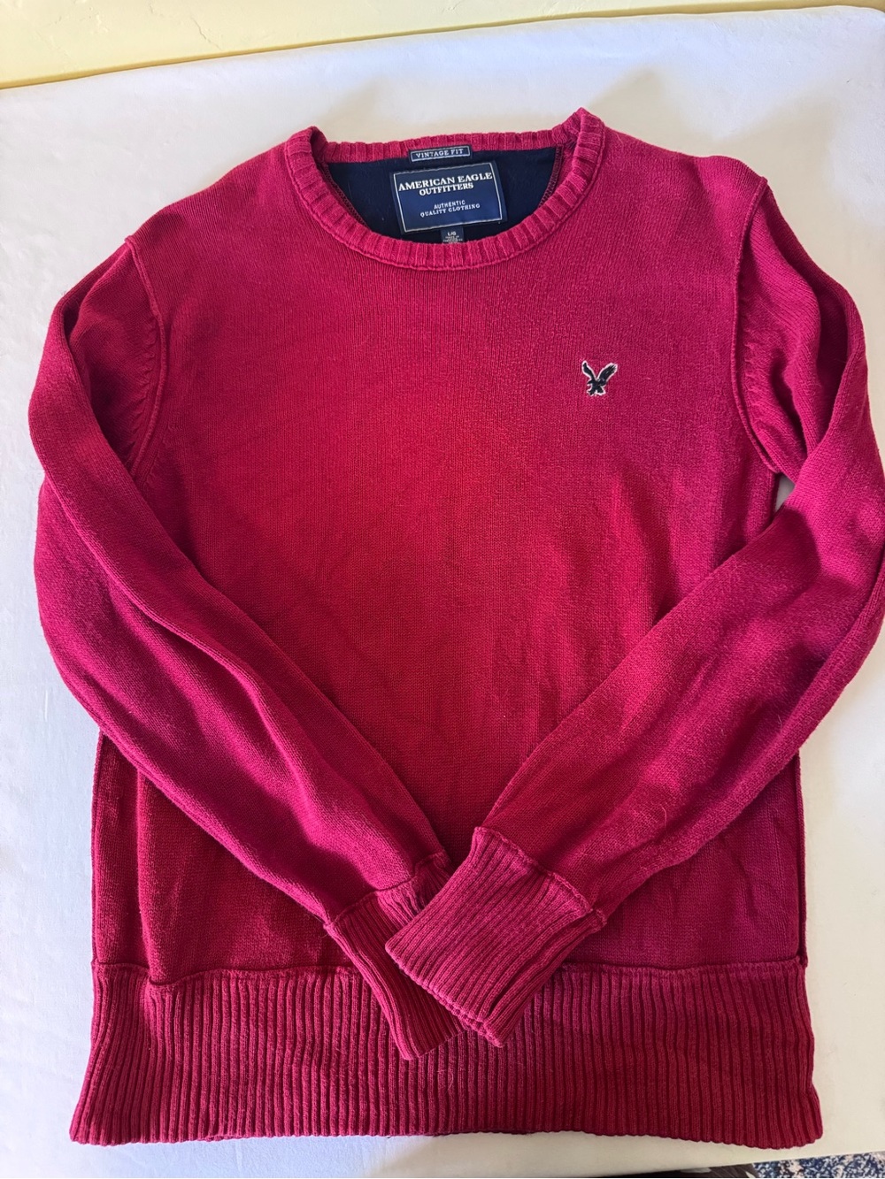 American Eagle Vtg Fit Red Sweater Sz L
